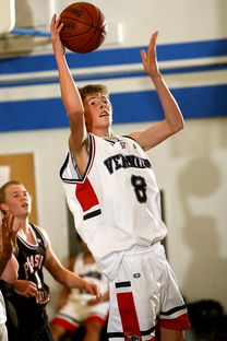 中国最帅的篮球明星是谁，中国现役最帅球员